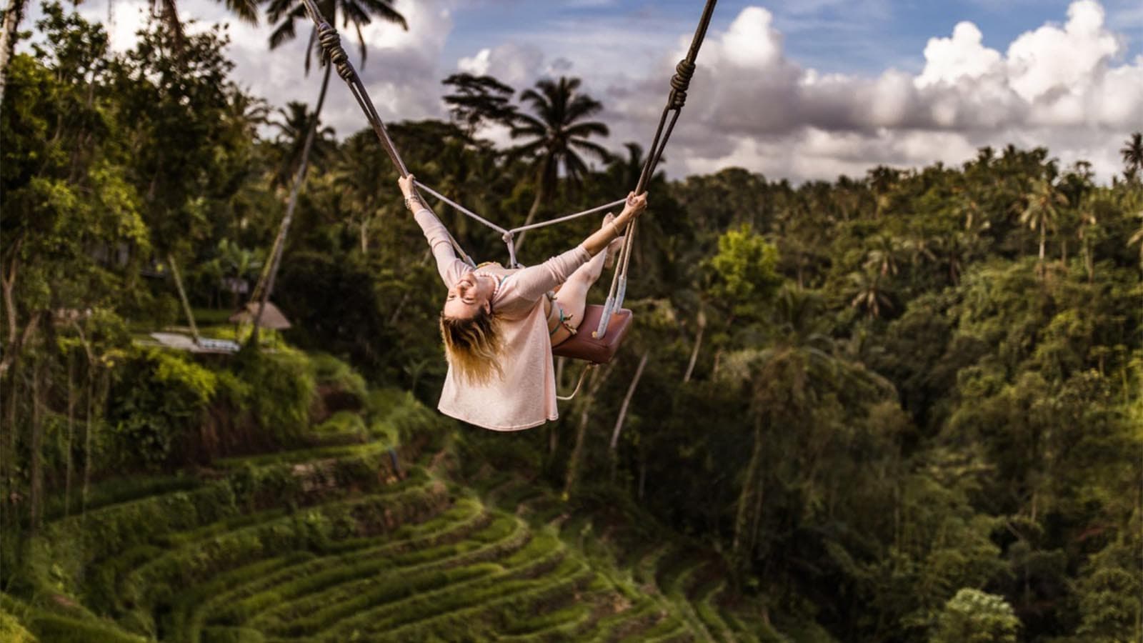Bali 111600X900-_0012_swing