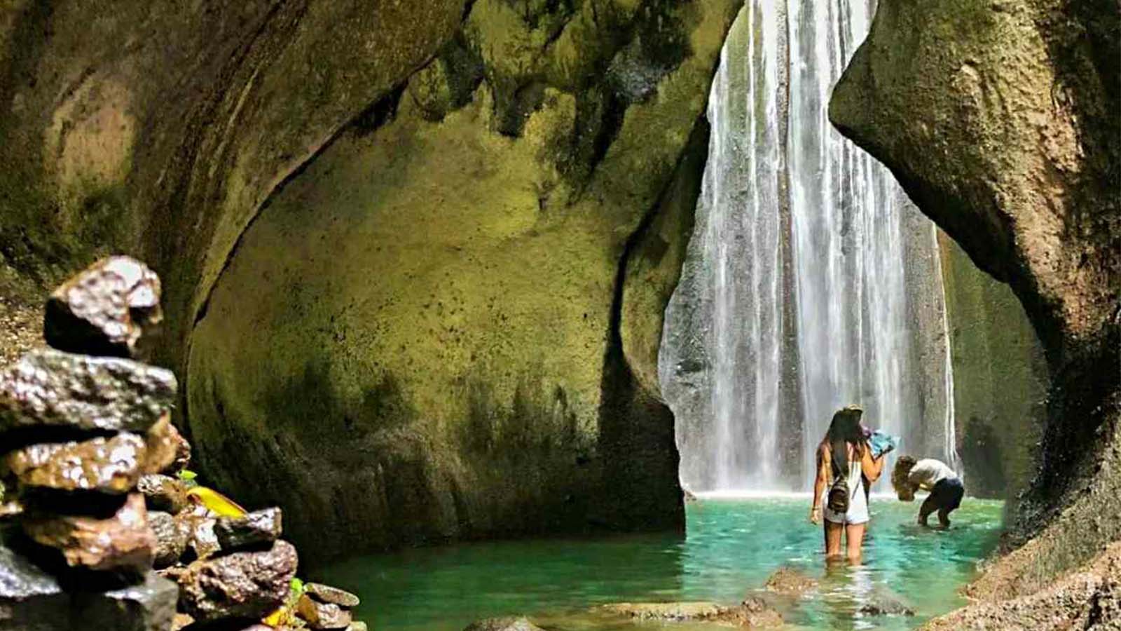 tukad-cepung-waterfall5-1600x900